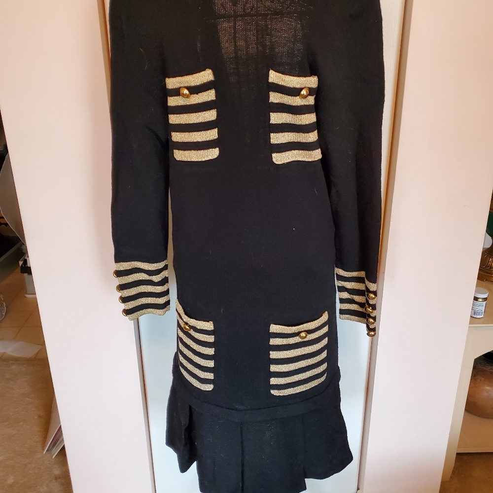 Knit  dress, black and gold; size small but long   I am 5' 8
